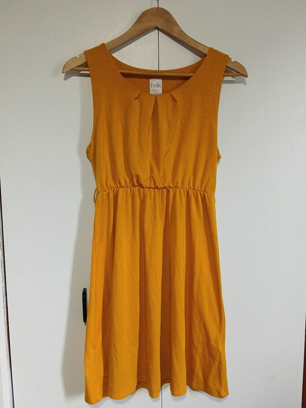 ​Twik Simons Mustard Yellow Sleeveless Skater Dress Large Elastic Waist Pleated